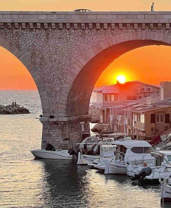 Villa Vallon Des Auffes : Le Cabanon De Mireille à Marseille Extérieur photo